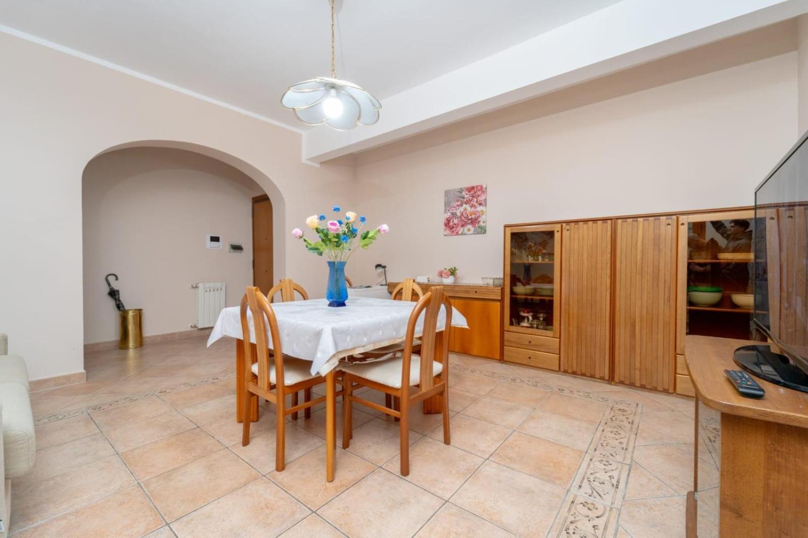 דירות טיבולי La Casa Di Ada מראה חיצוני תמונה